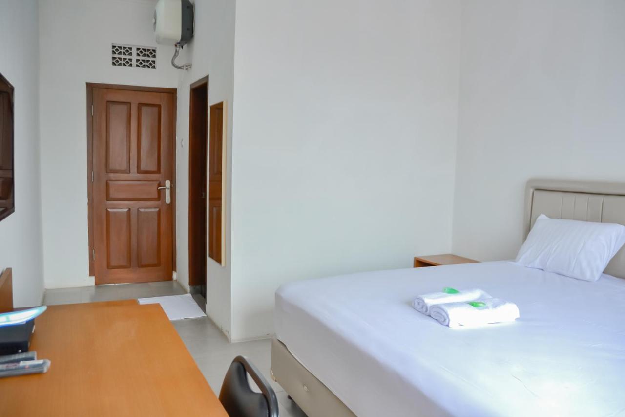 Bumi Ciboled Mitra Reddoorz Near Gerbang Tol Pamulihan Jatinangor Exterior photo
